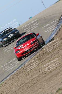 media/Apr-30-2022-CalClub SCCA (Sat) [[98b58ad398]]/Group 5/Race (Outside Grapevine)/